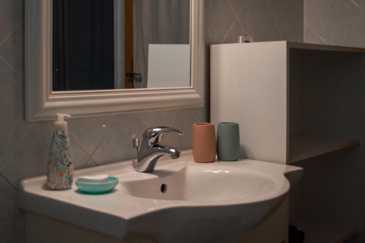 Apartment Laetitia Kaštelir Екстериор снимка